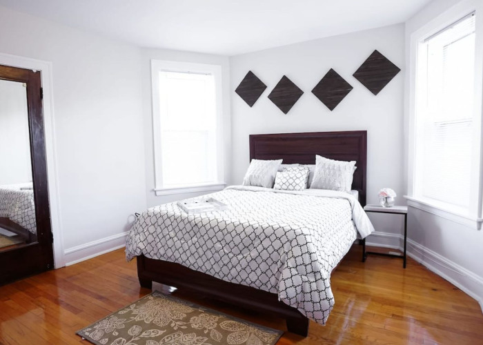 Elegant 3BR/1BA Apartment Suite (Chicago, IL)