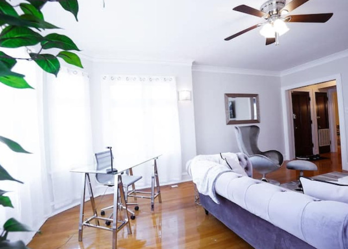 Elegant 3BR/1BA Apartment Suite (Chicago, IL)